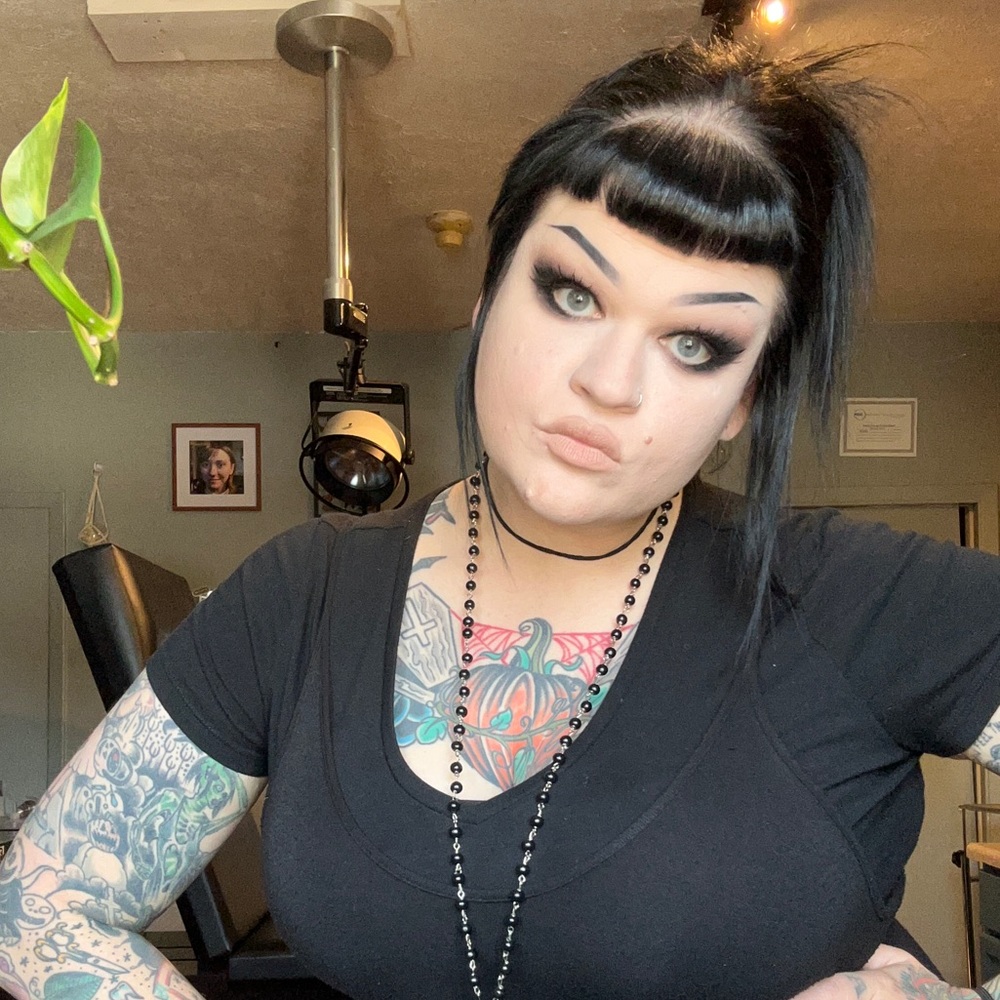 Meet your Posher, Jennifer